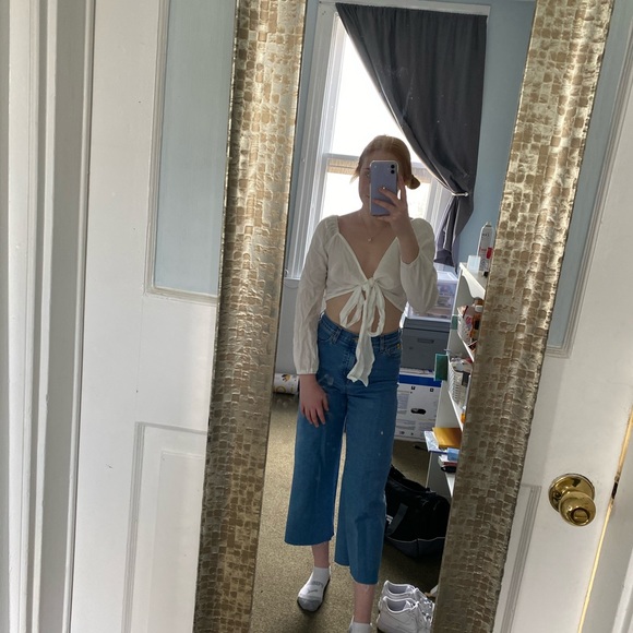 Lily wide leg jeans RARE FIND - Picture 2 of 3